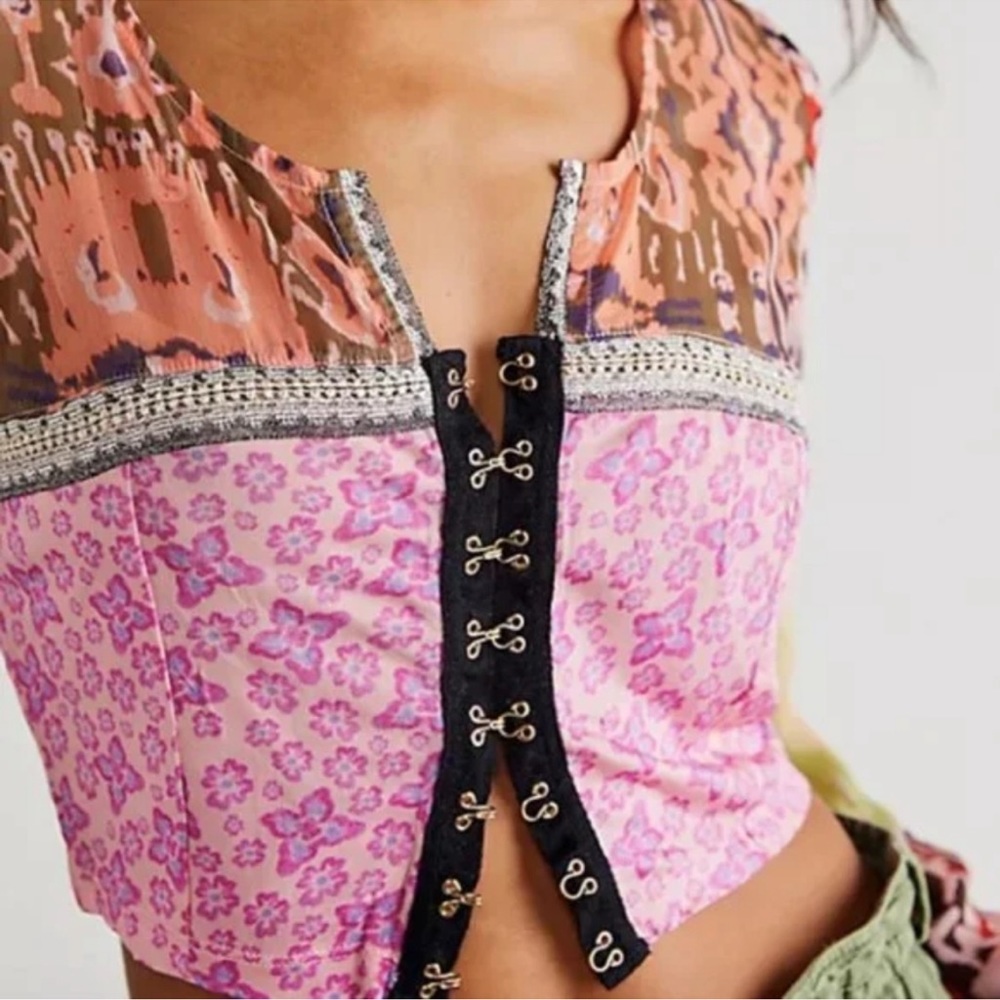 Free People Walk That Way Cropped top - Picture 2 of 3